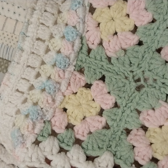 Urban renewal crochet blanket jacket - Picture 11 of 11